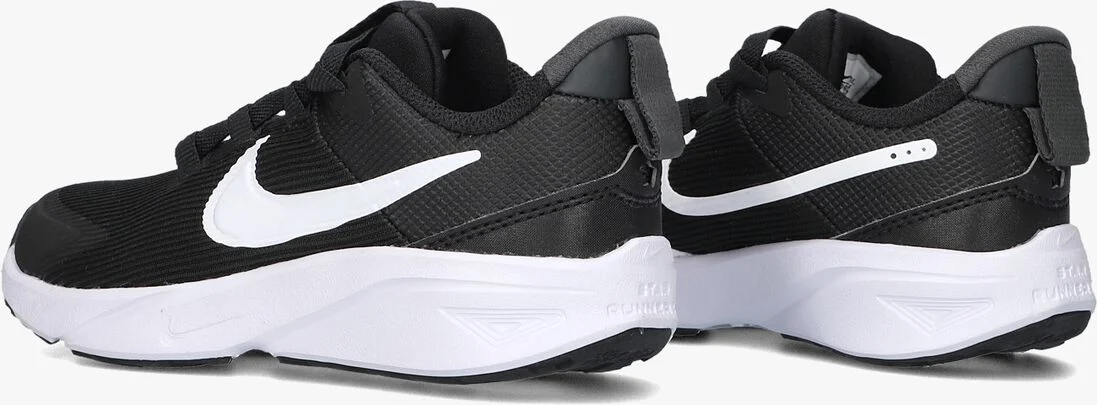 NIKE zwarte nike lage sneakers star runner 4 nn (ps)