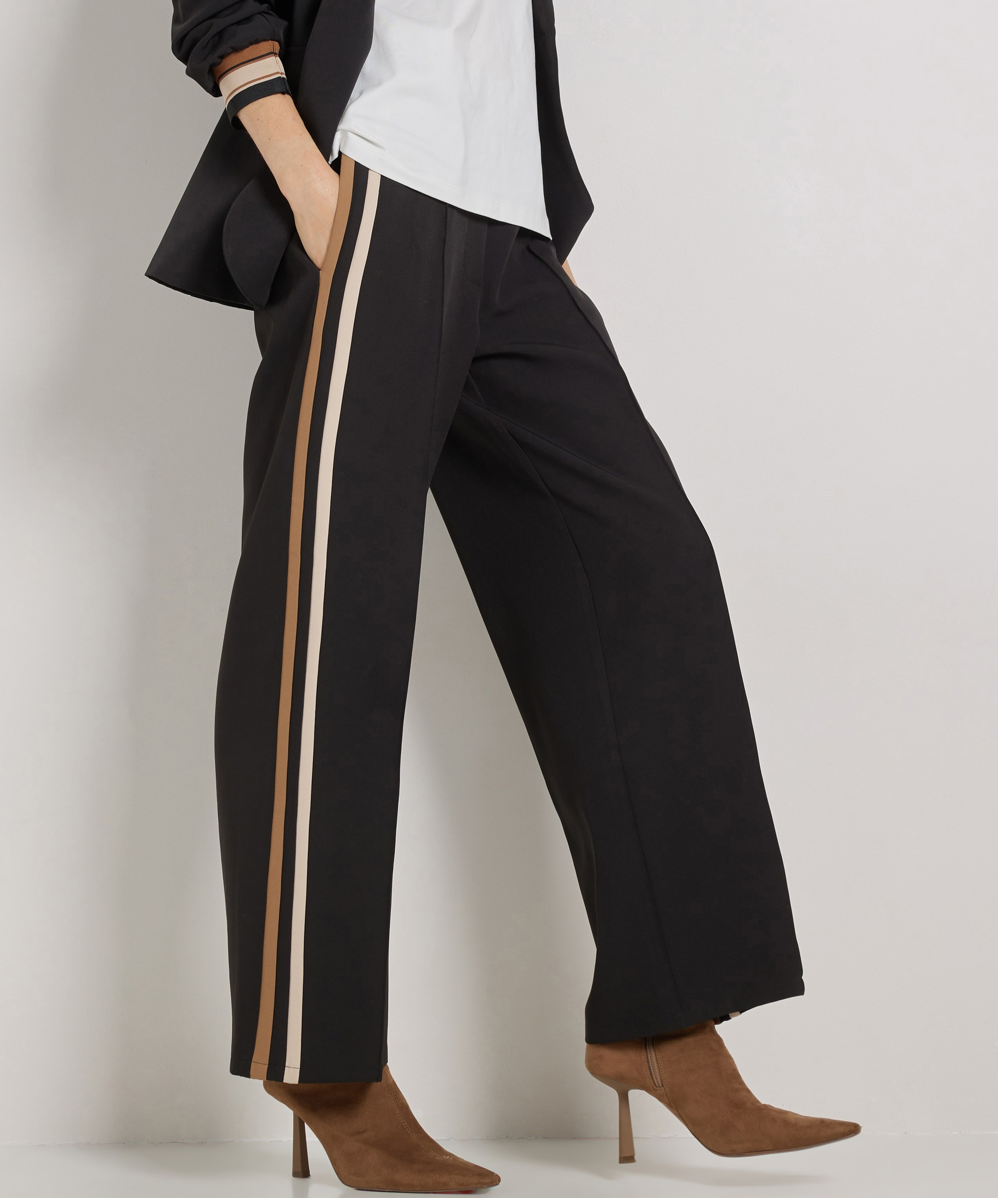 wide fit broek met strepen