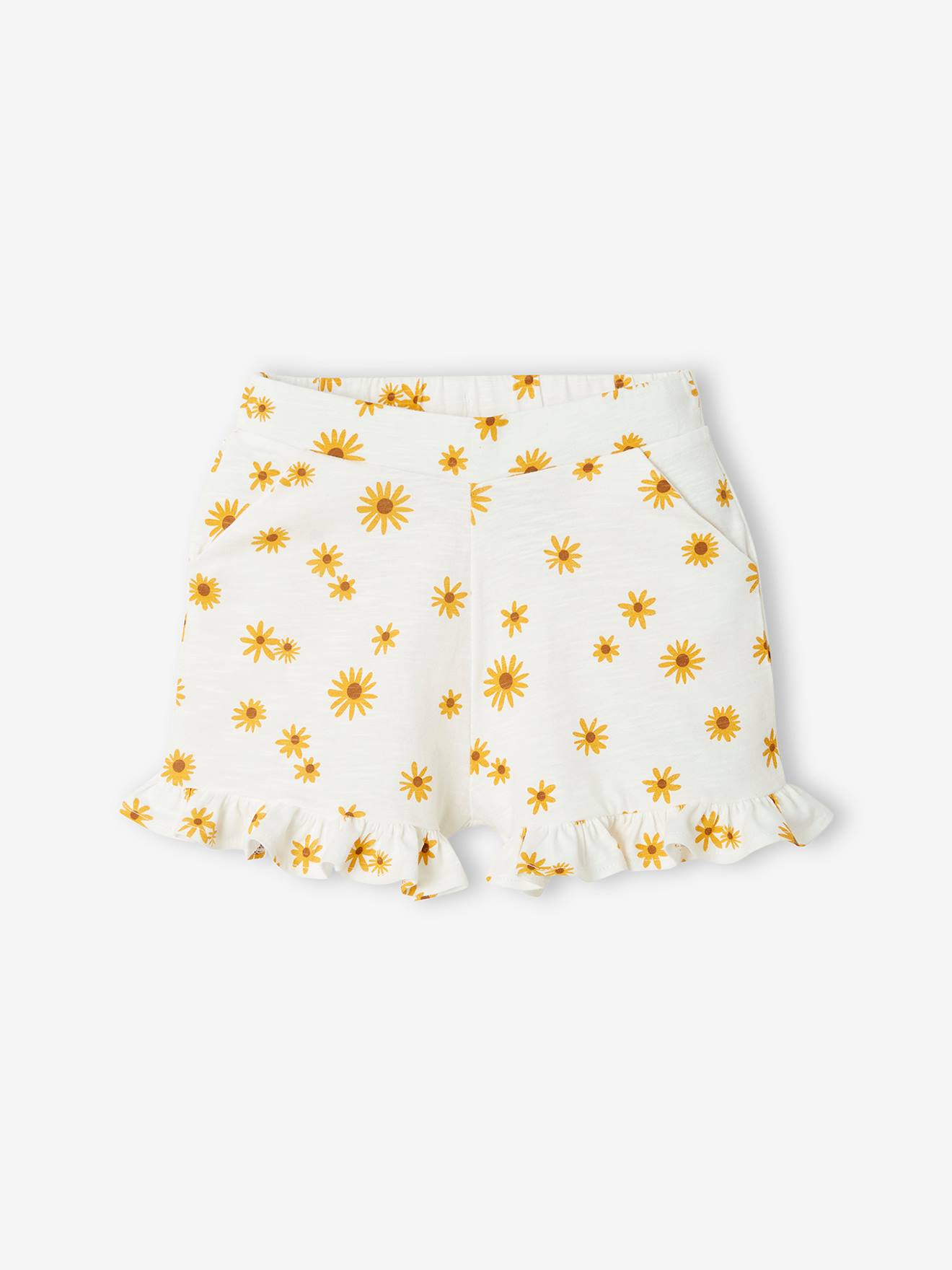 Conjunto com camiseta com detalhe de amarração e babados e shorts coral.