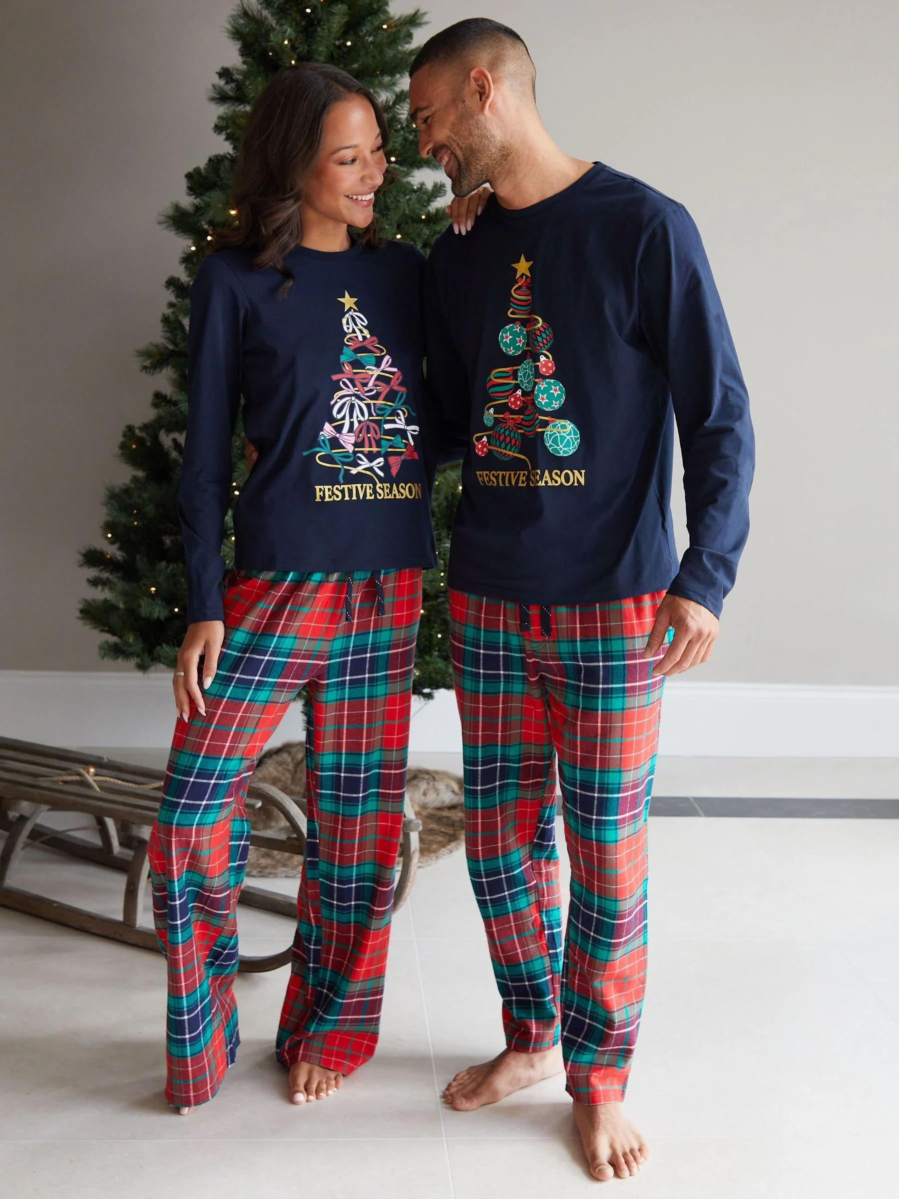 Threadbare Kerstmis Tree Graphic Lange Pyjama's (2-delige Set)