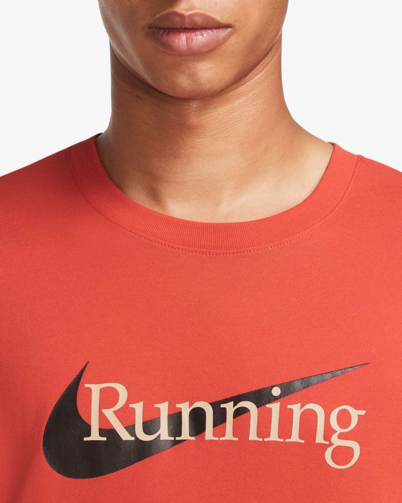 T-shirt de running Nike Dri-FIT Rouge pour homme