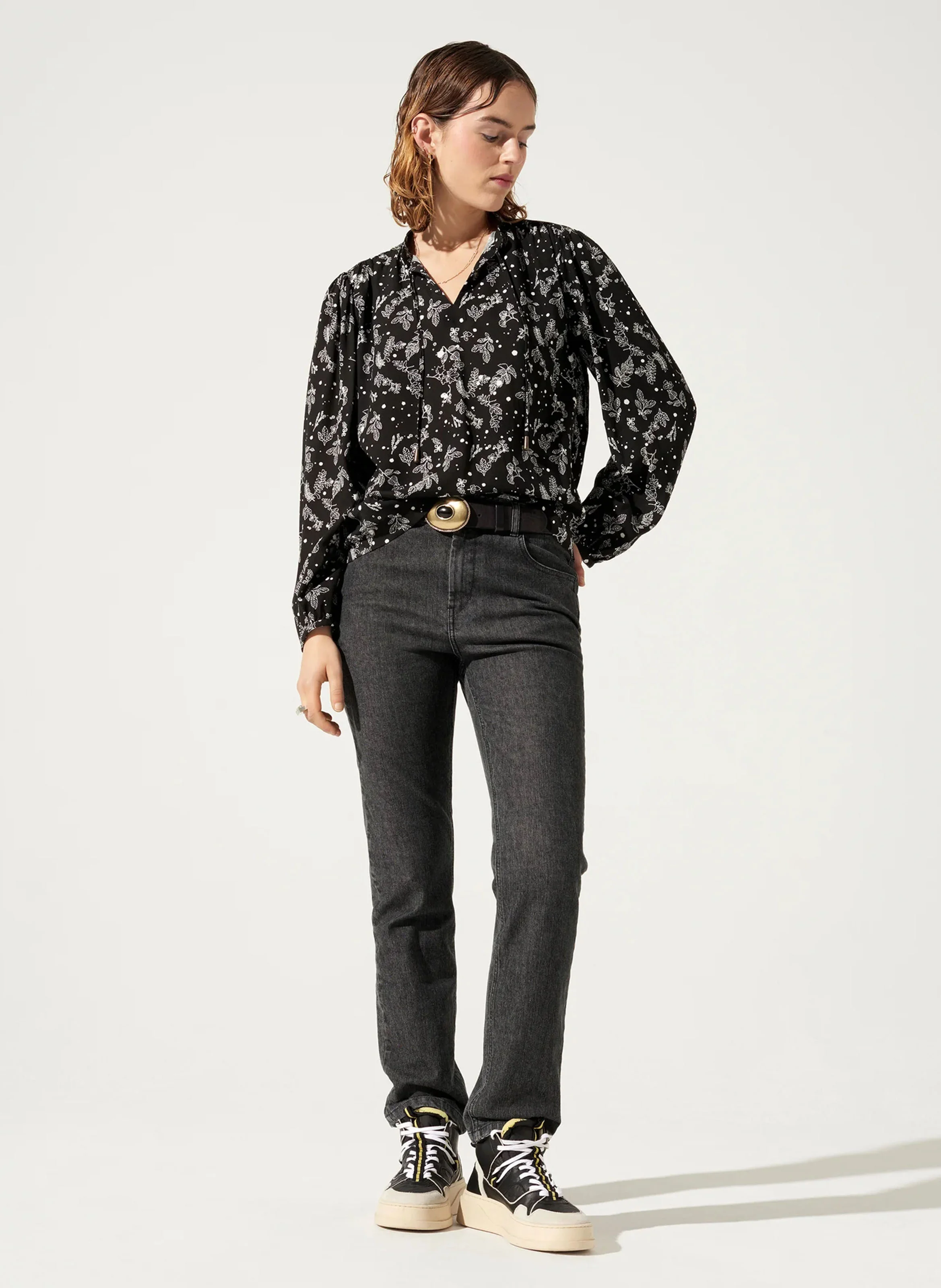 THELMA - Blouse droite à col V | Noir