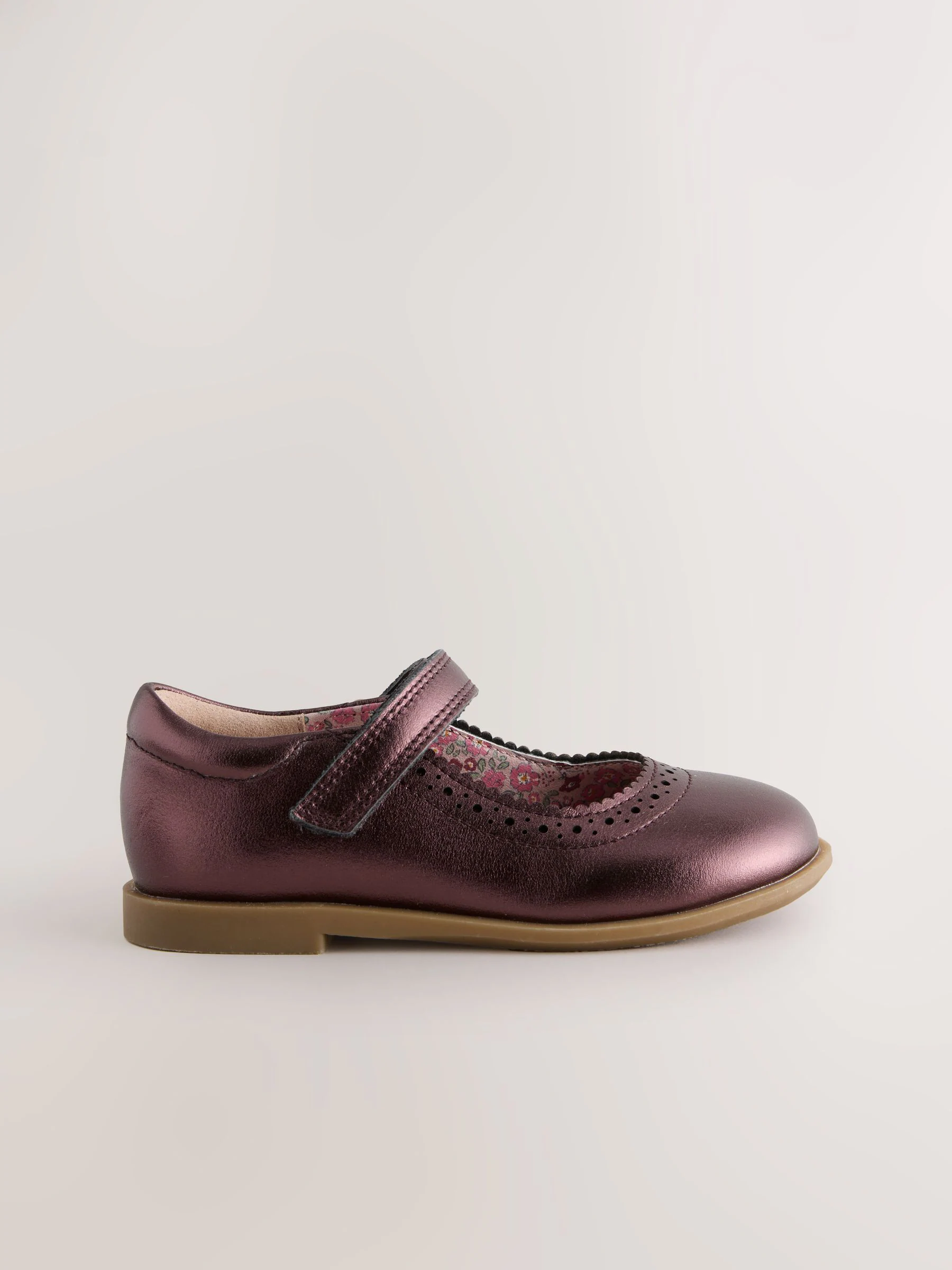 Bordeauxrood - Leren brogue schoenen met klittenbandsluiting