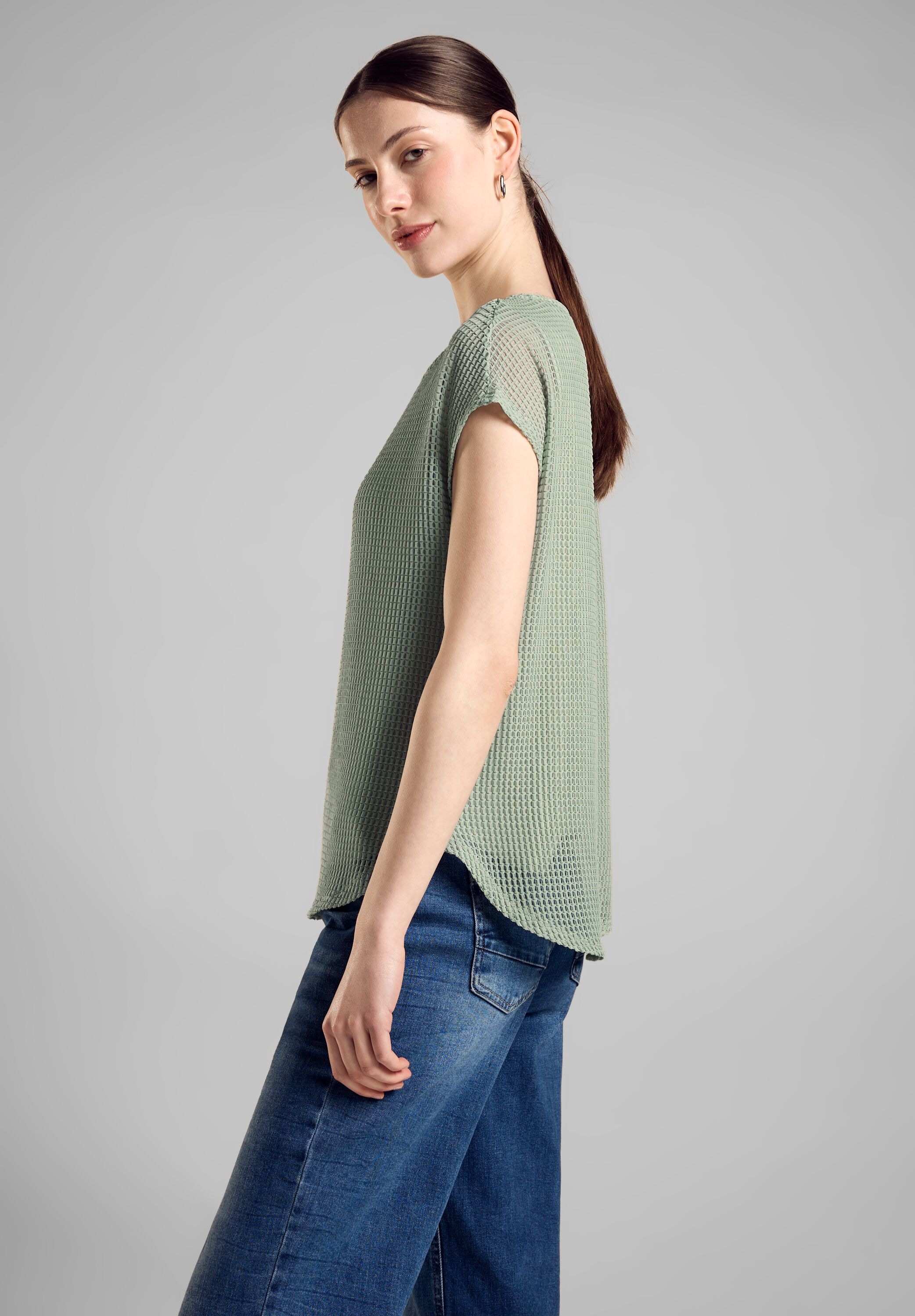 STREET ONE 2-in-1-Shirt mit Mesh Struktur Oberstoff