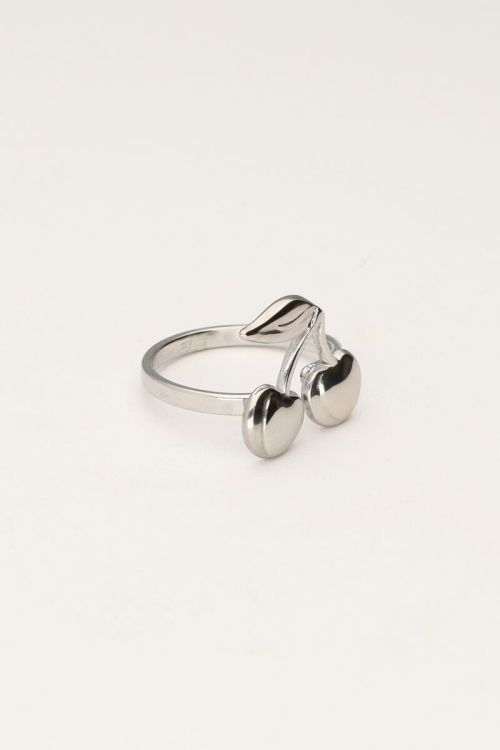 Statement ring met kers