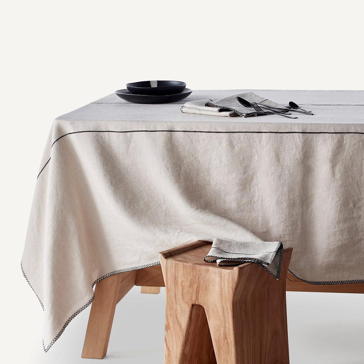 AM.PM<br>Toalha de mesa de linho lavado, Tojos