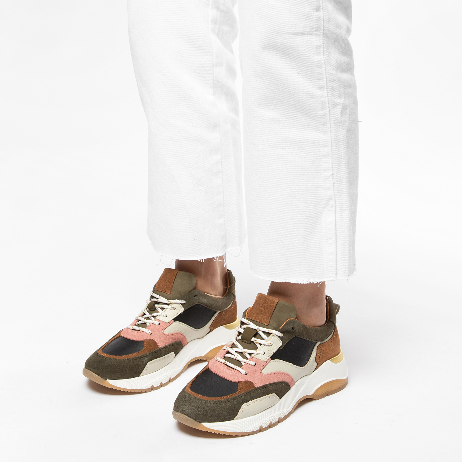 Groene suède sneakers met multicolour details