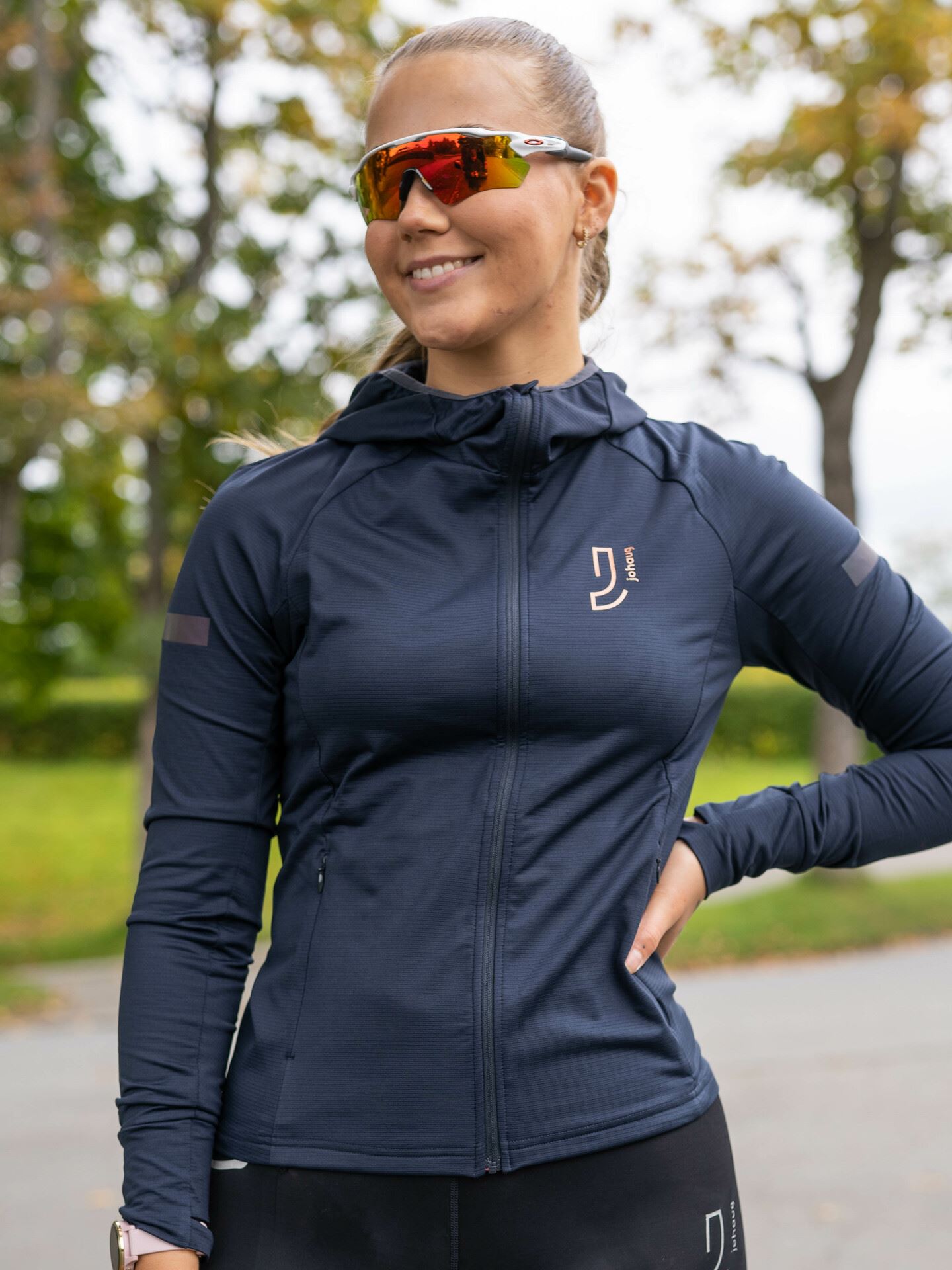 Gleam Full Zip
