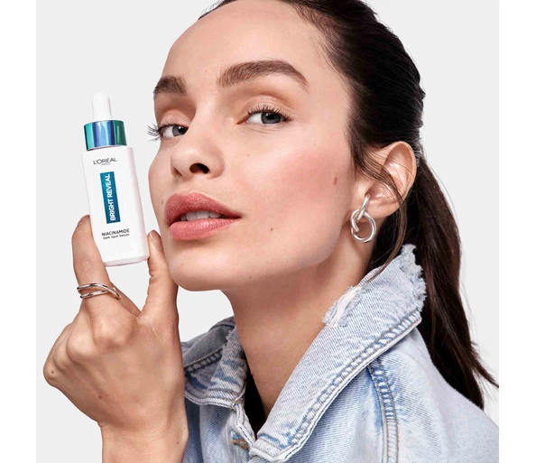 L'ORÉAL PARIS Revitalift Bright Reveal Niacidamide Serum
