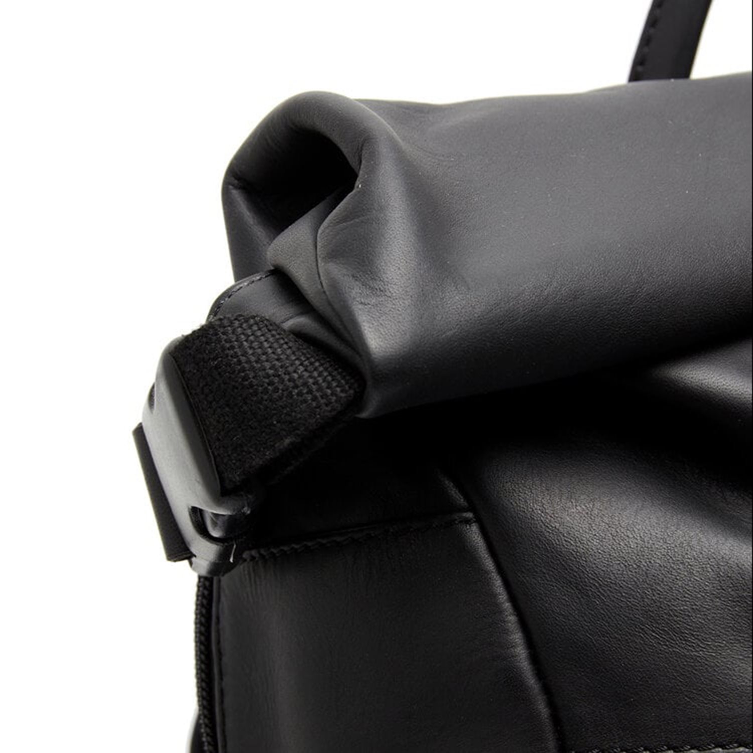 The Chesterfield Brand Mazara Rugzak zwart