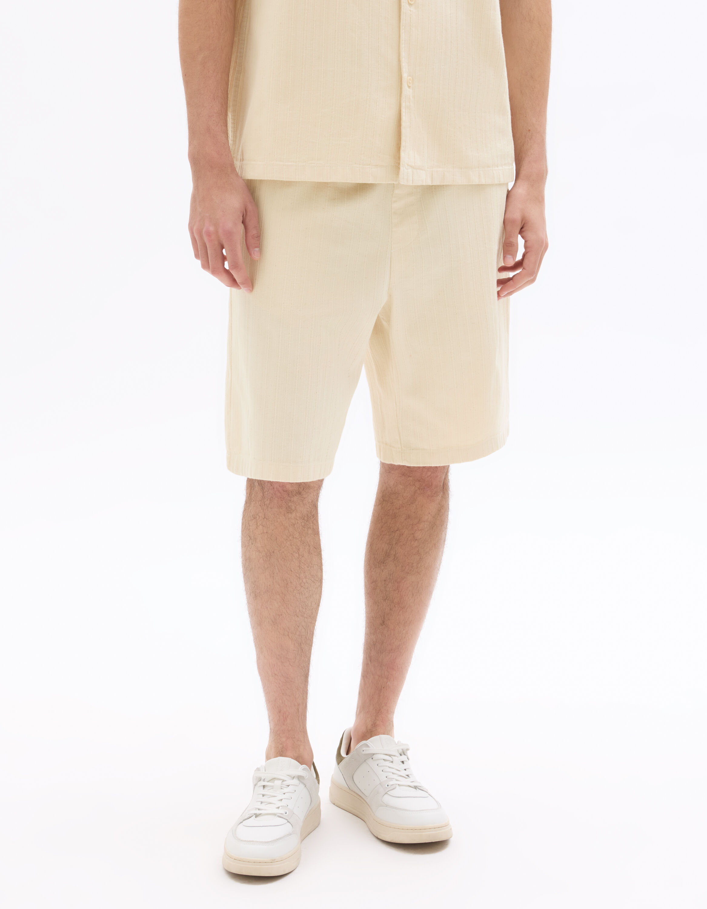 Bermuda loose en jean rayé - écru