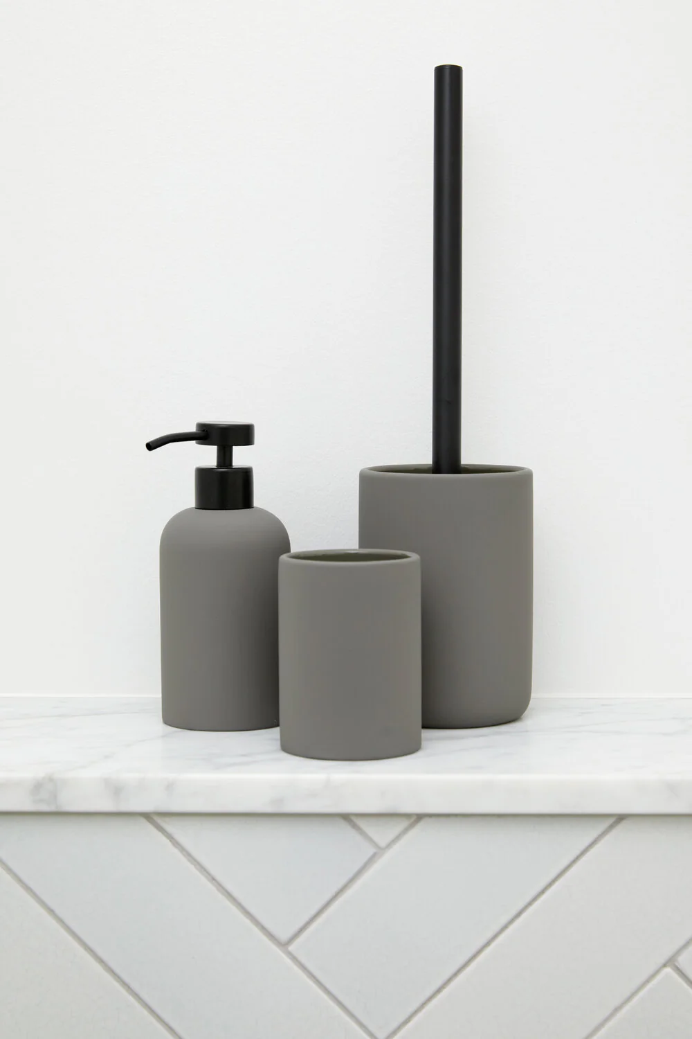 Bahne Interior  Ceramic Smooth sæbedispenser - grå
