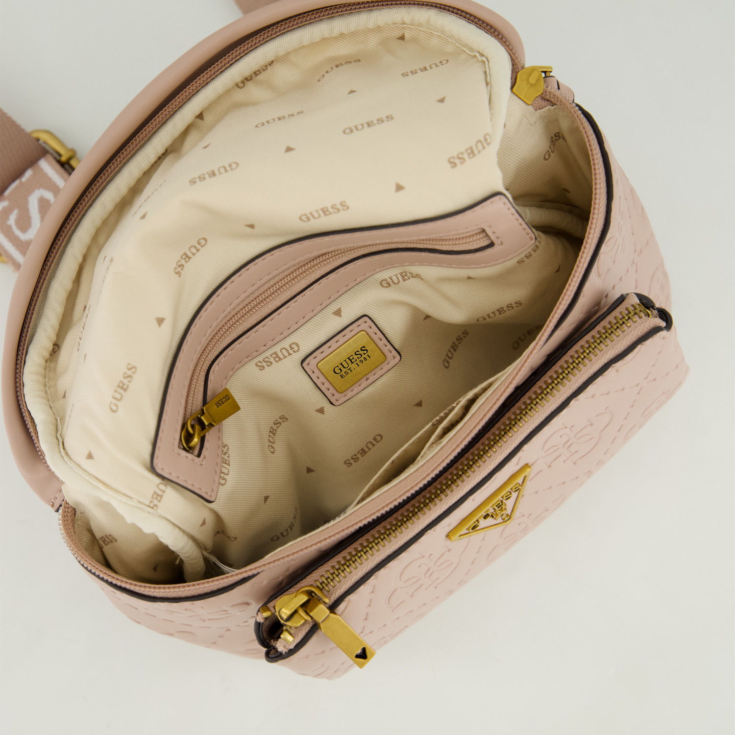 GUESS POWER PLAY MINI SLING