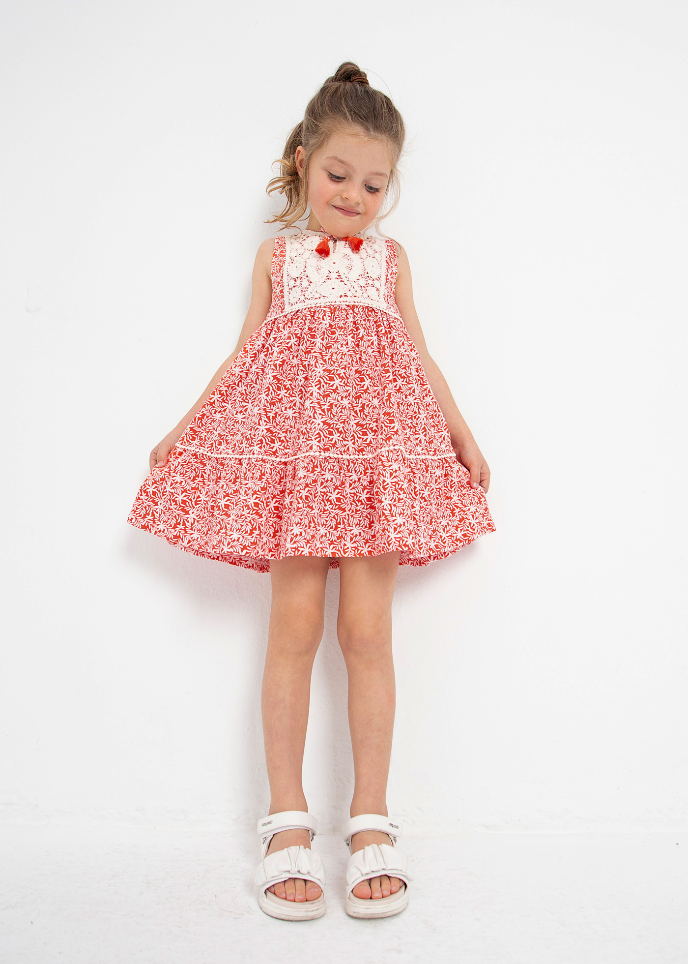 Vestido de crochê de algodão para meninas