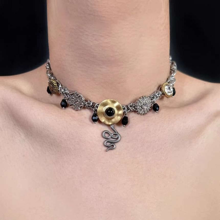 Prushia - Slangenhanger Ketting