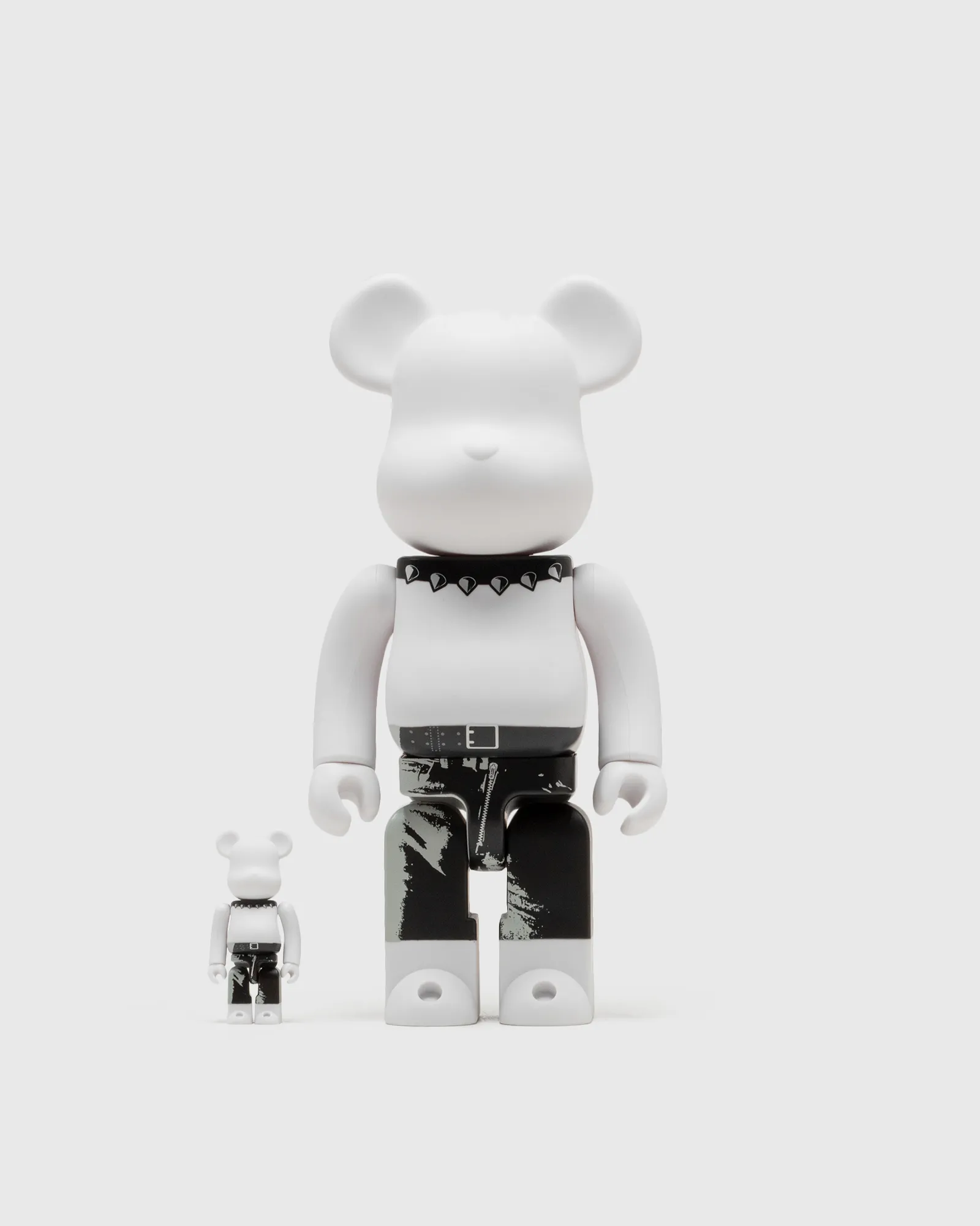MEDICOM BEARBRICK 400% ANDY WARHOL X THE ROLLING STONES STICKY FINGERS 2-PACK