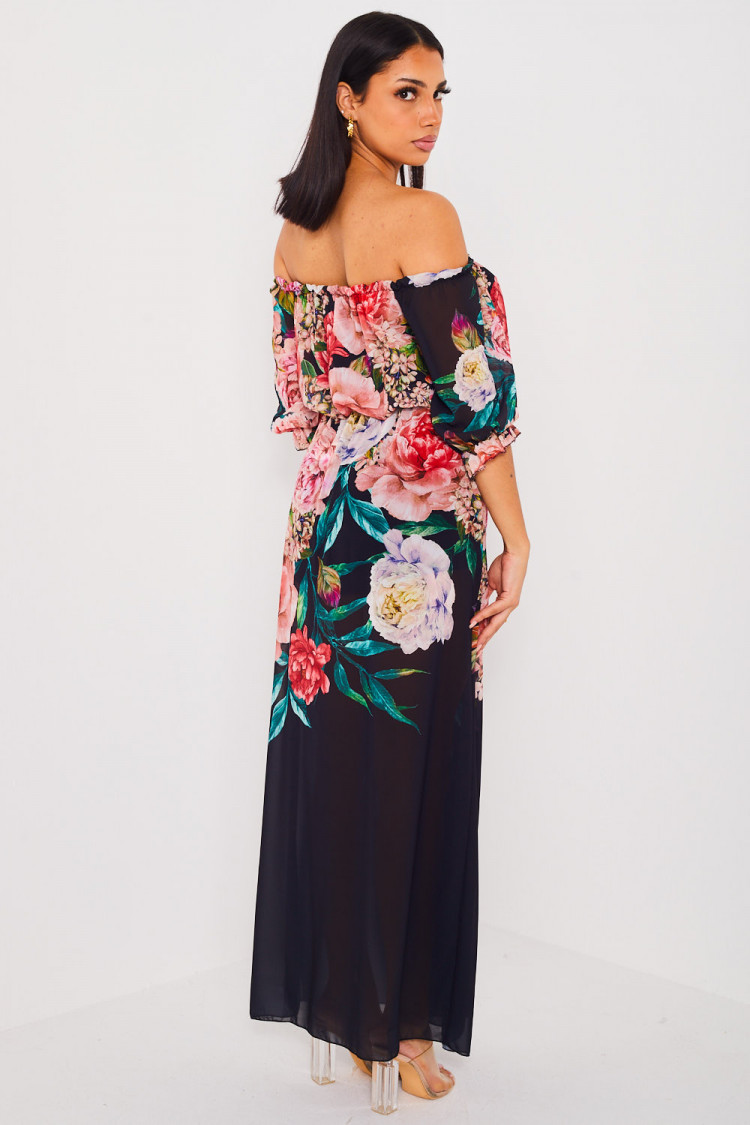 Robe noire longue en voile à fleur