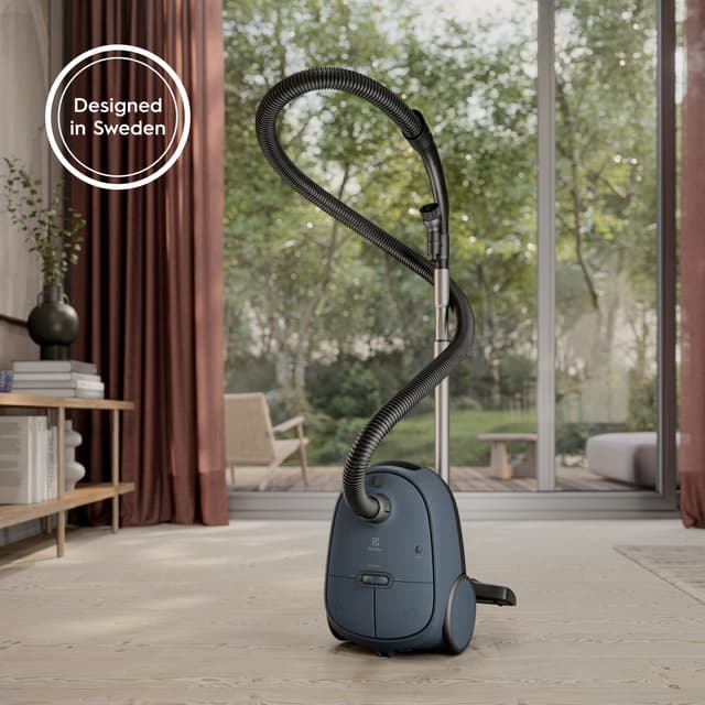 Electrolux Clean 600 Bagged støvsuger EB61C4DB