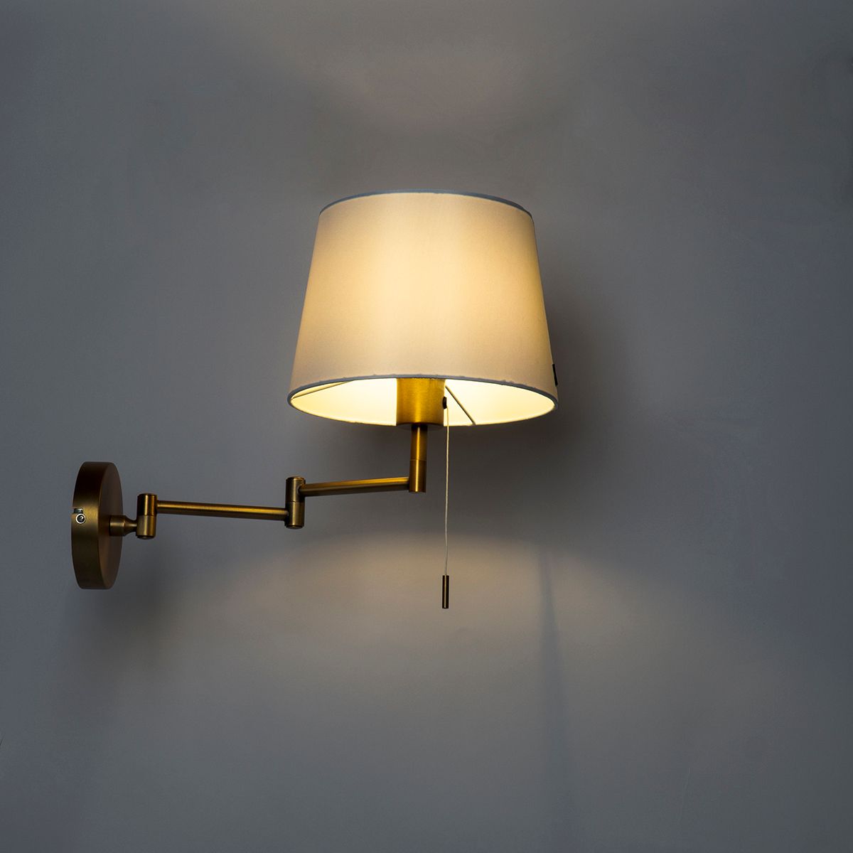 Smart wandlamp brons met witte kap incl. Wifi A60  - Ladas Deluxe