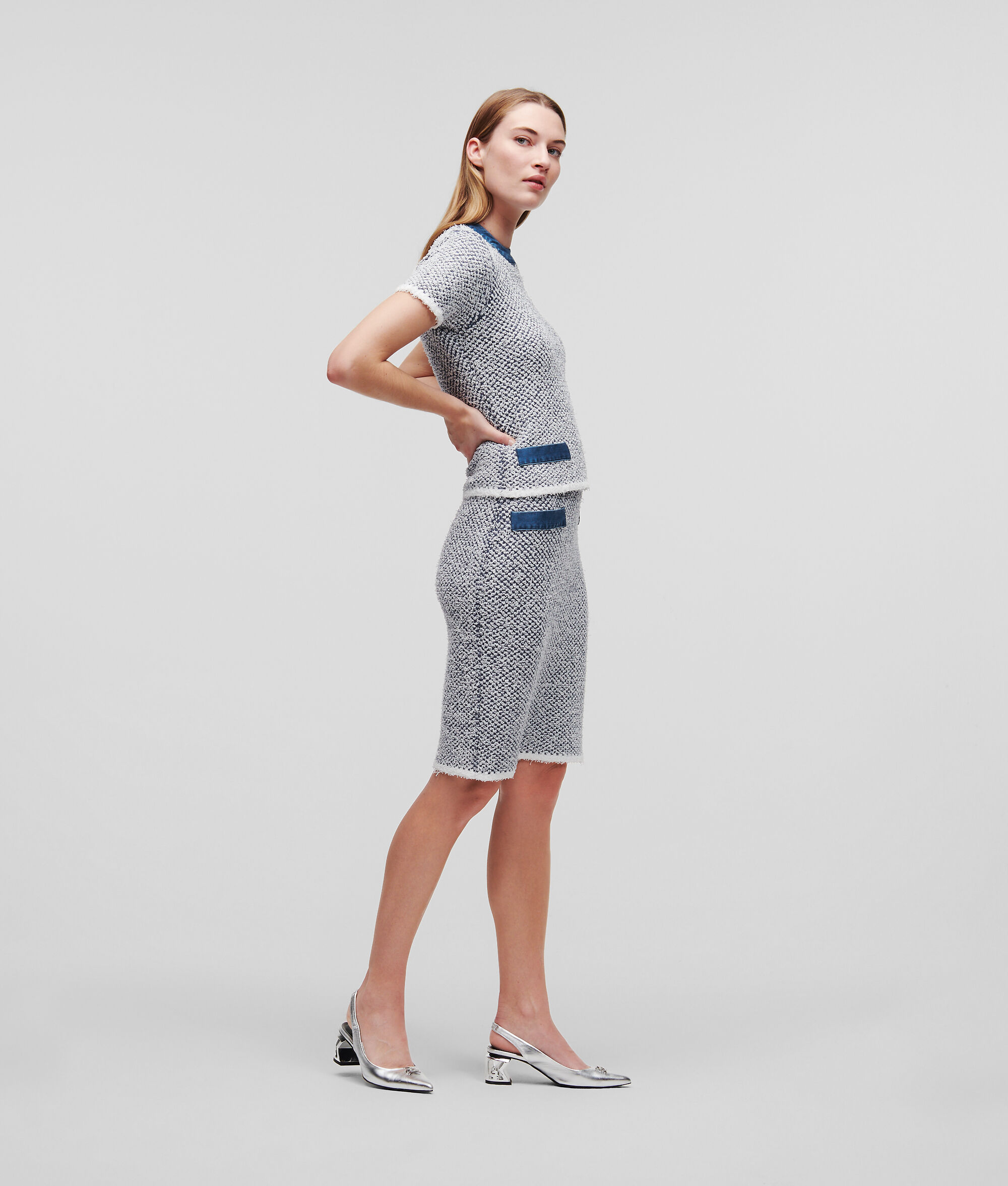 HAUT EN DENIM ET TRICOT À MANCHES COURTES