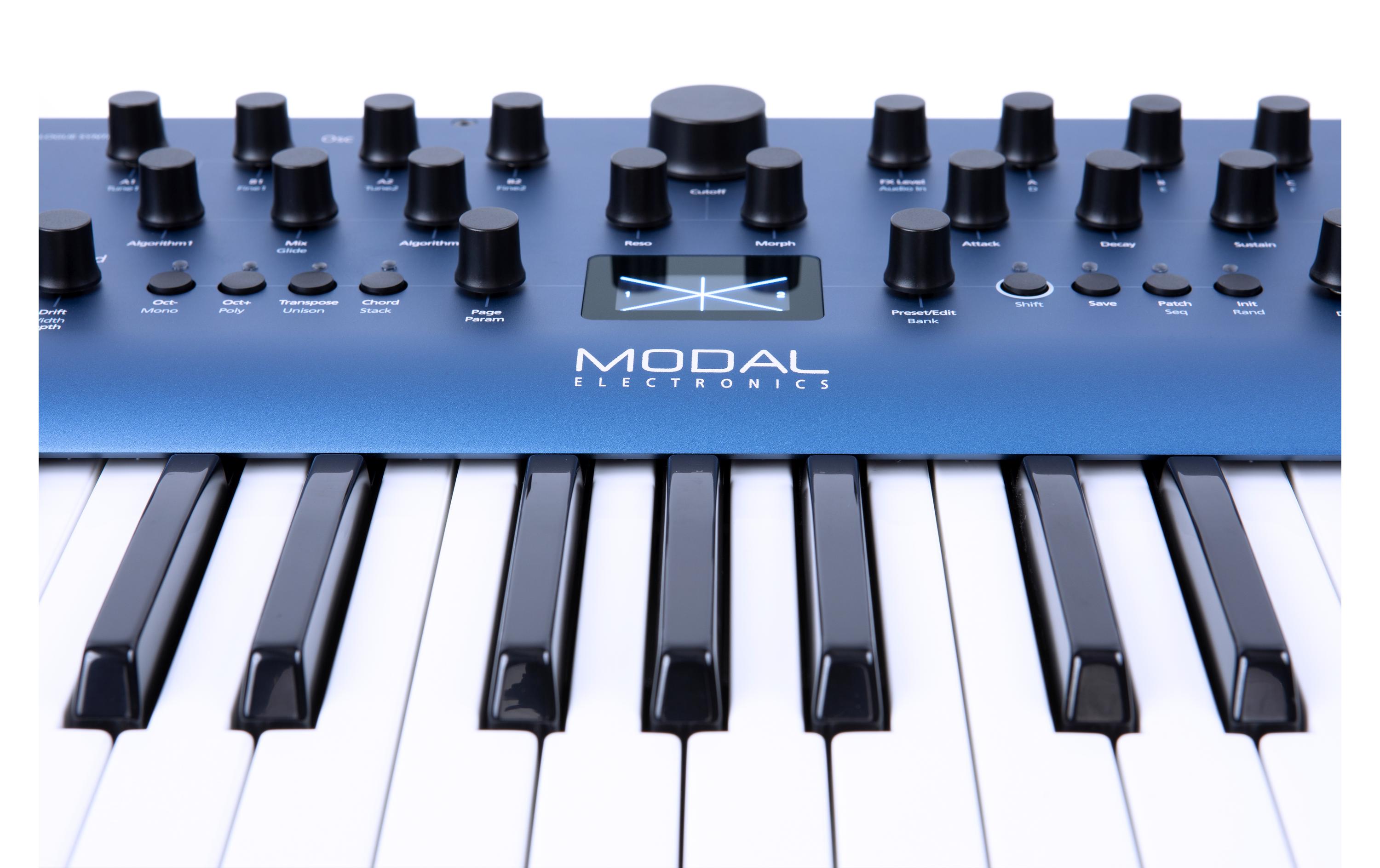 Synthesizer Cobalt8X<br>8-stimmiger erweiterter virtuell-analoger Synthesizer 61-Tasten-Tastatur