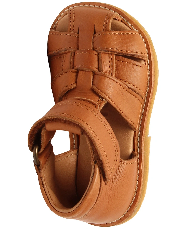Sandalen AMI mit Zehenschutz in brandy