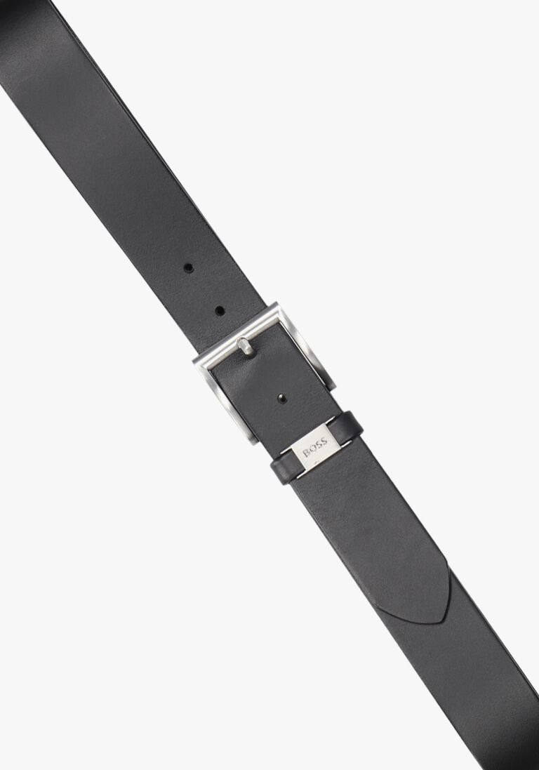 BOSS zwarte boss riem connio 10156034 02