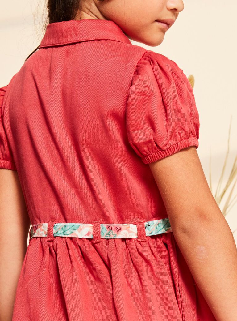 Robe chemise rouge ceinturée