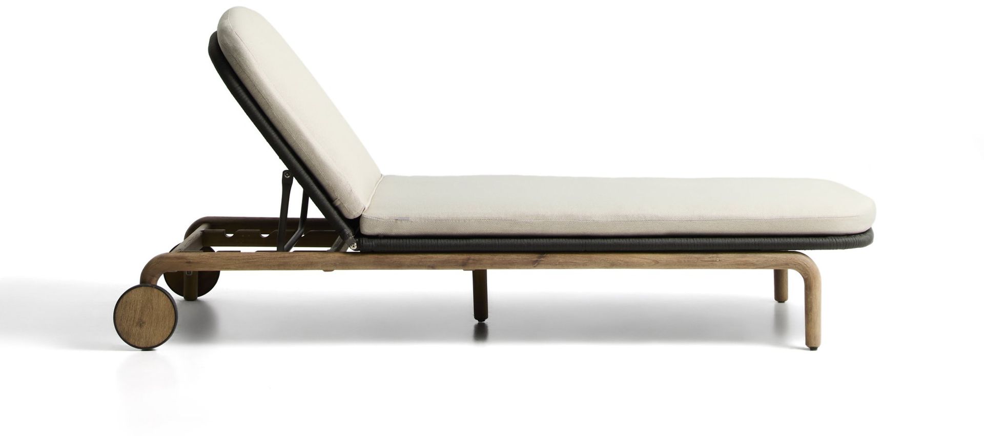 Kave Home   Alipa Outdoor Ligstoel