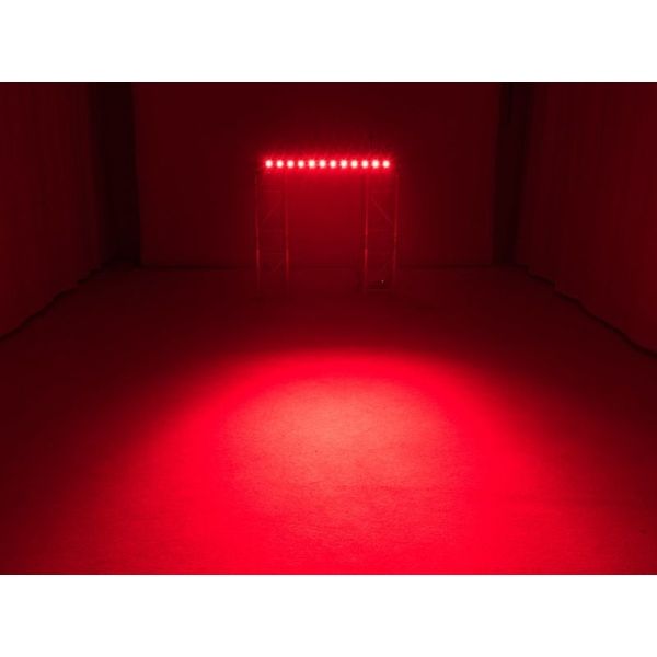 Eurolite LED Bar-12 QCL RGB+UV