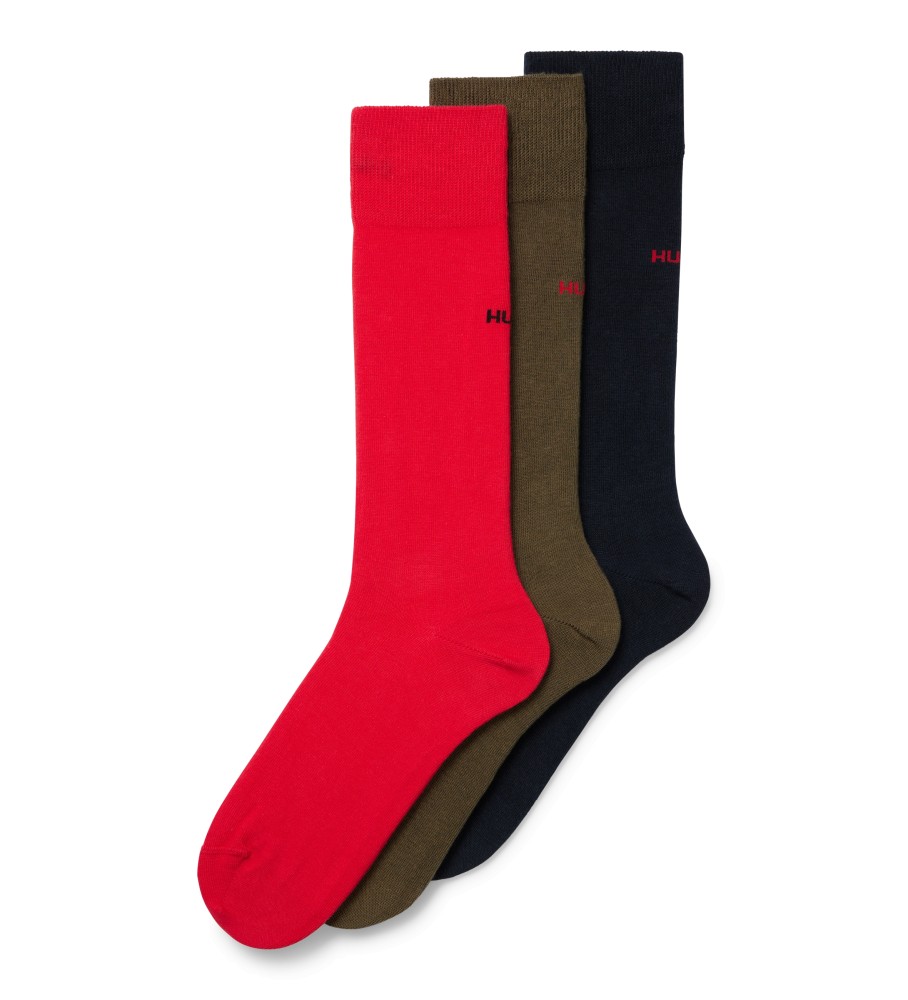 Pacote com 3 pares de meias compridas padrão HUGO, nas cores vermelha, marrom e preta.