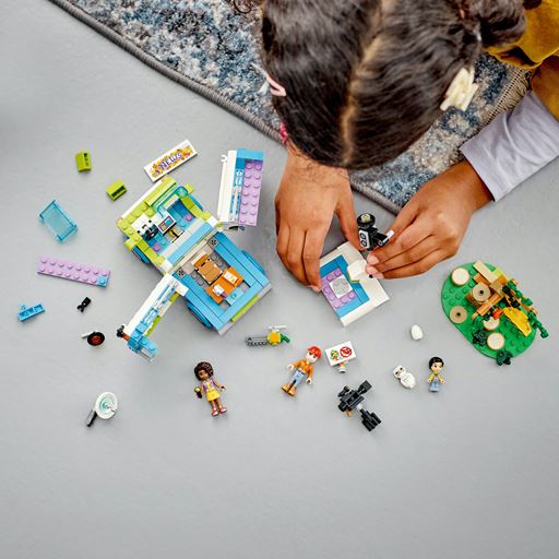 LEGO Friends Reportagevogn - 41749