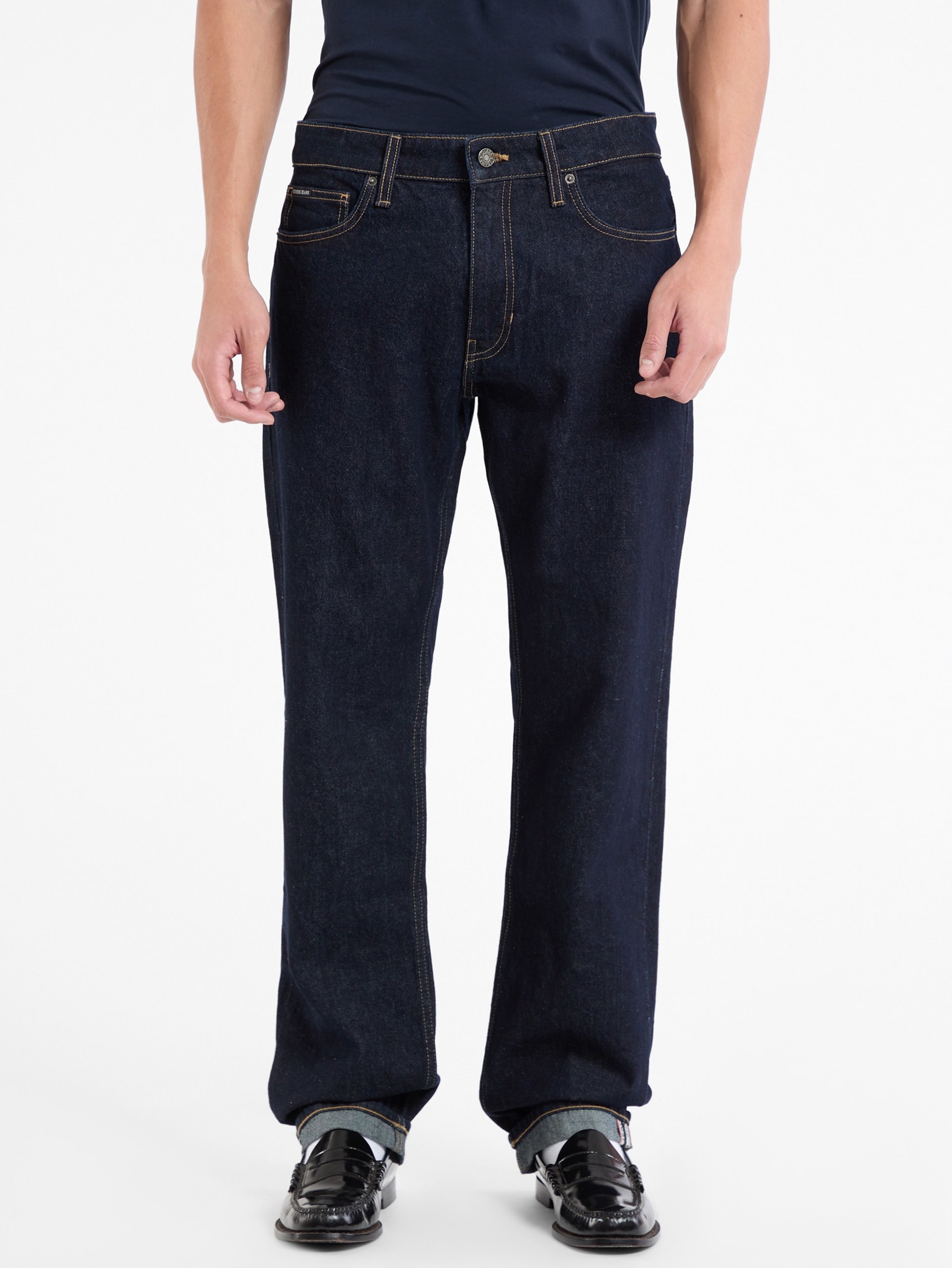 Calça jeans reta em denim selvedge