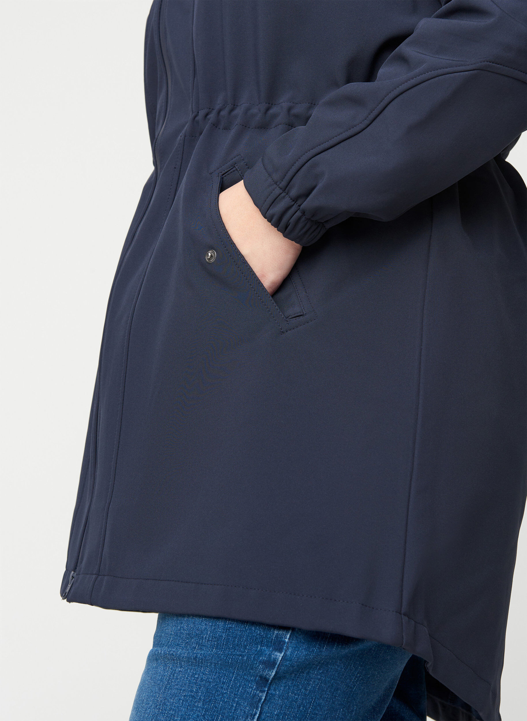 Softshell jakke med hætte