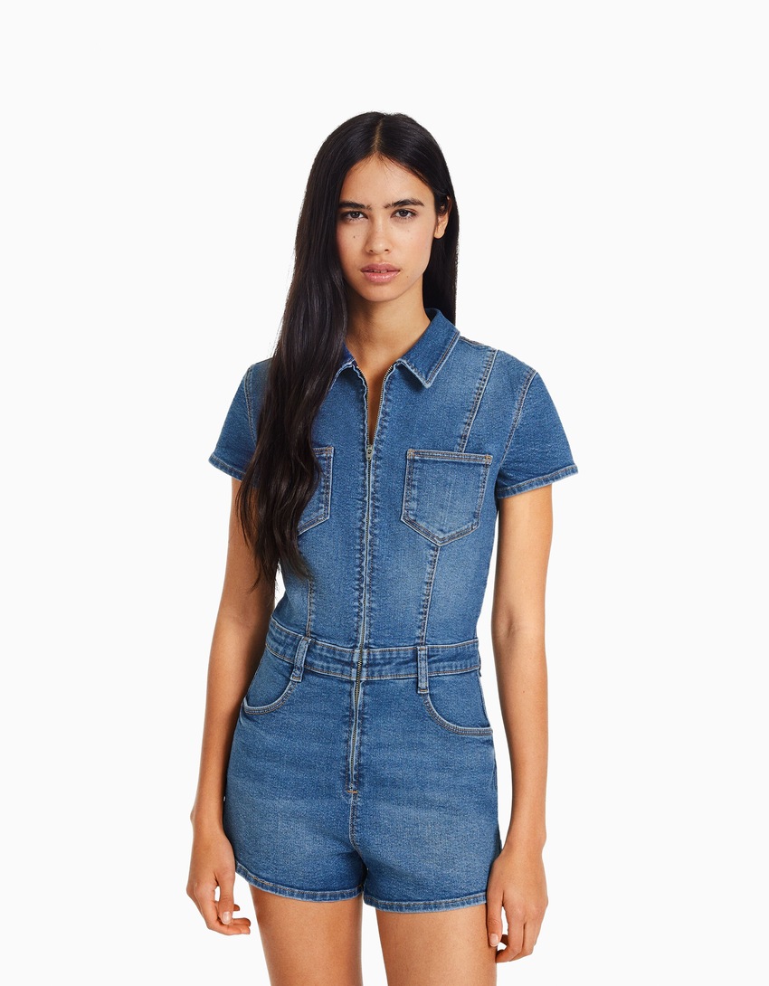 Macacão jeans com zíper