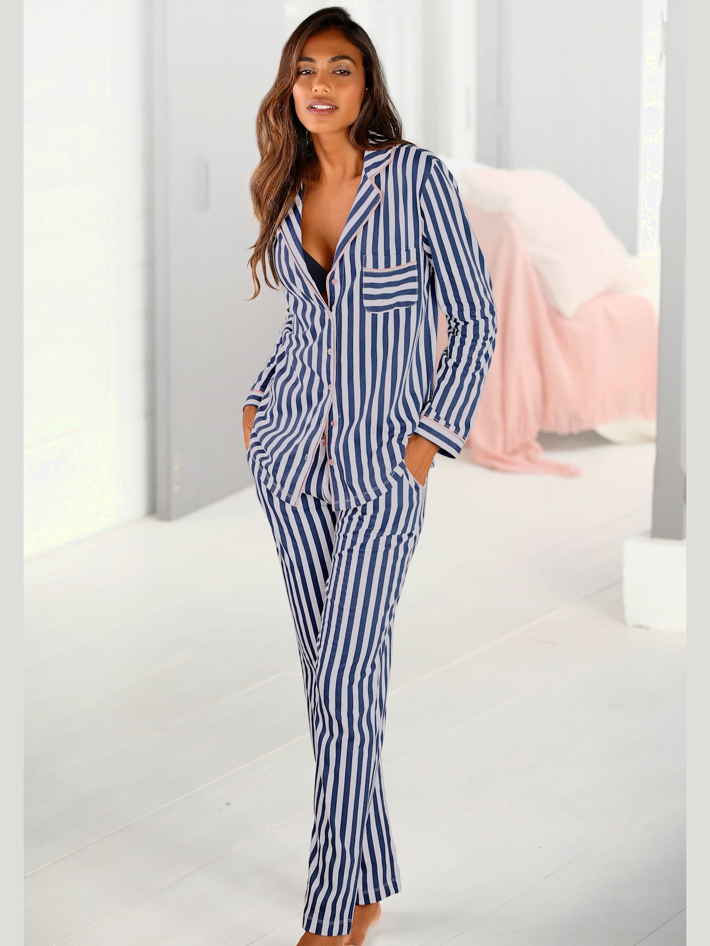 Pyjama classique à rayures fraîches