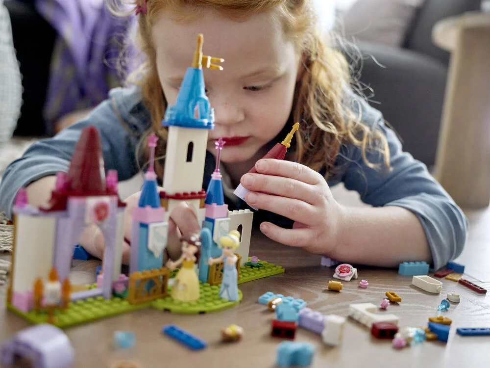LEGO®DISNEY PRINCESS™ 43219 - CHATEAUX CREATIFS