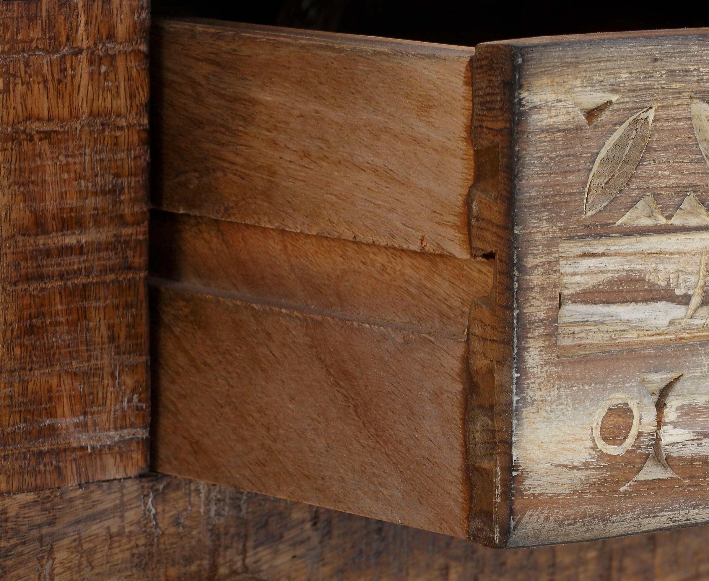 Home affaire Sideboard »Maneesh« Kommode aus massivem Mangoholz, viele Stauraummöglichkeiten, B/ 179cm