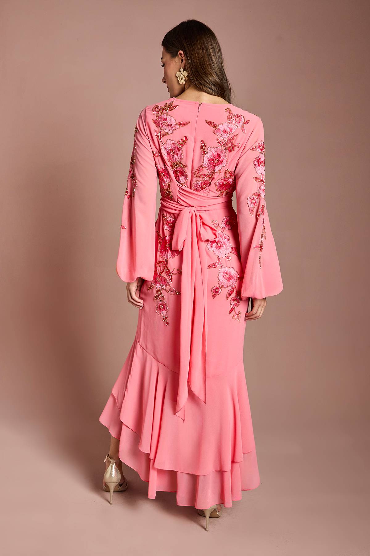 Coast Robe Maxi Asymétrique Ornée De Sequins Et Brodée