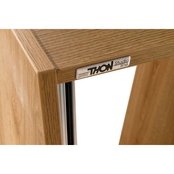 Thon Studio Rack 5002 21U oak