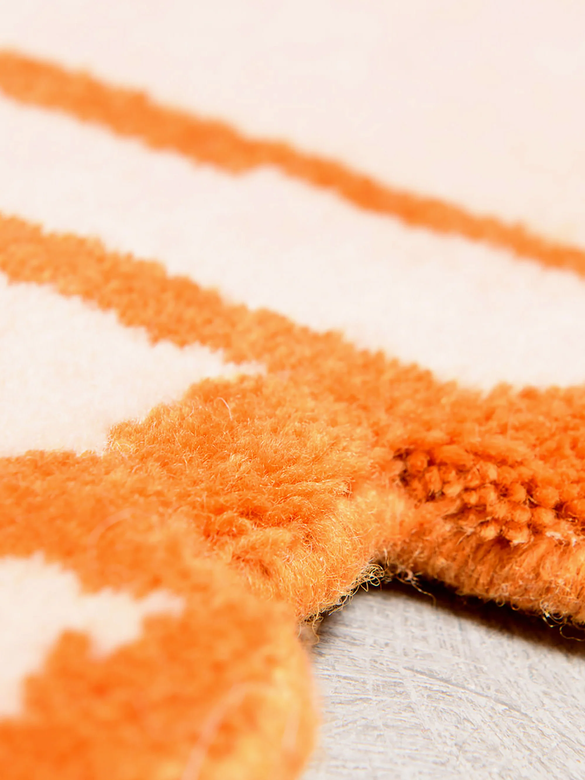 Handgeknoopt wollen vloerkleed Contour
