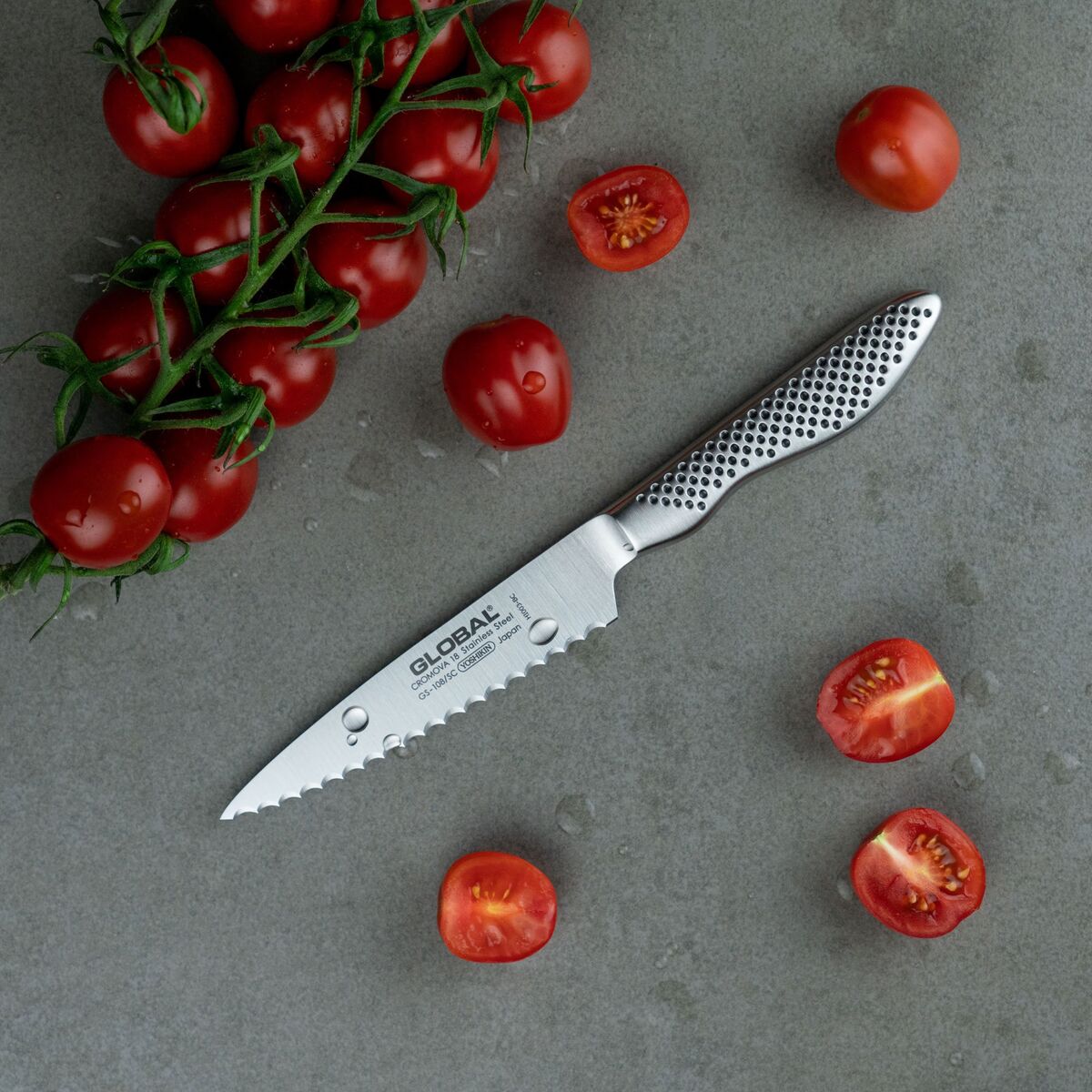Taggete universalkniv 11,5 cm
