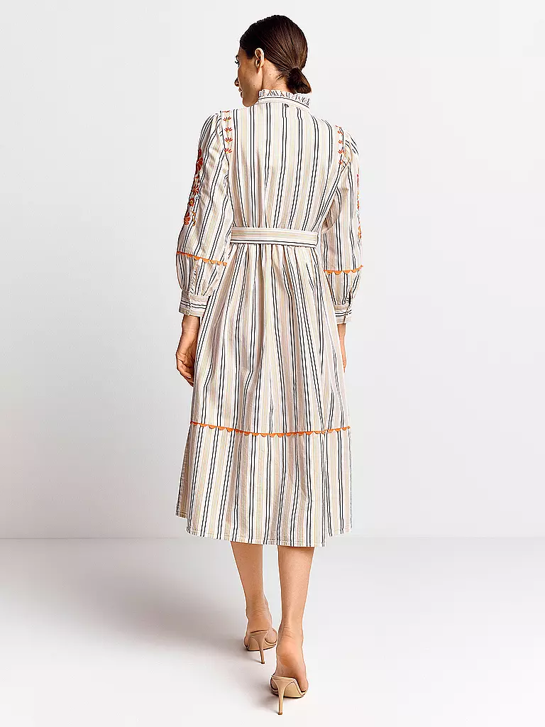 RICH & ROYAL Maxikleid  creme