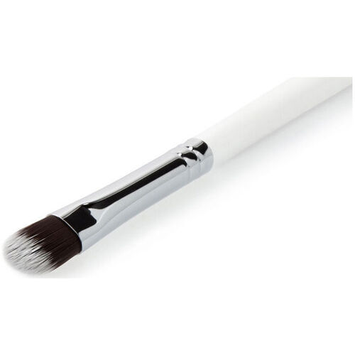 Ilū - Concealer Brocha De Precisión 121