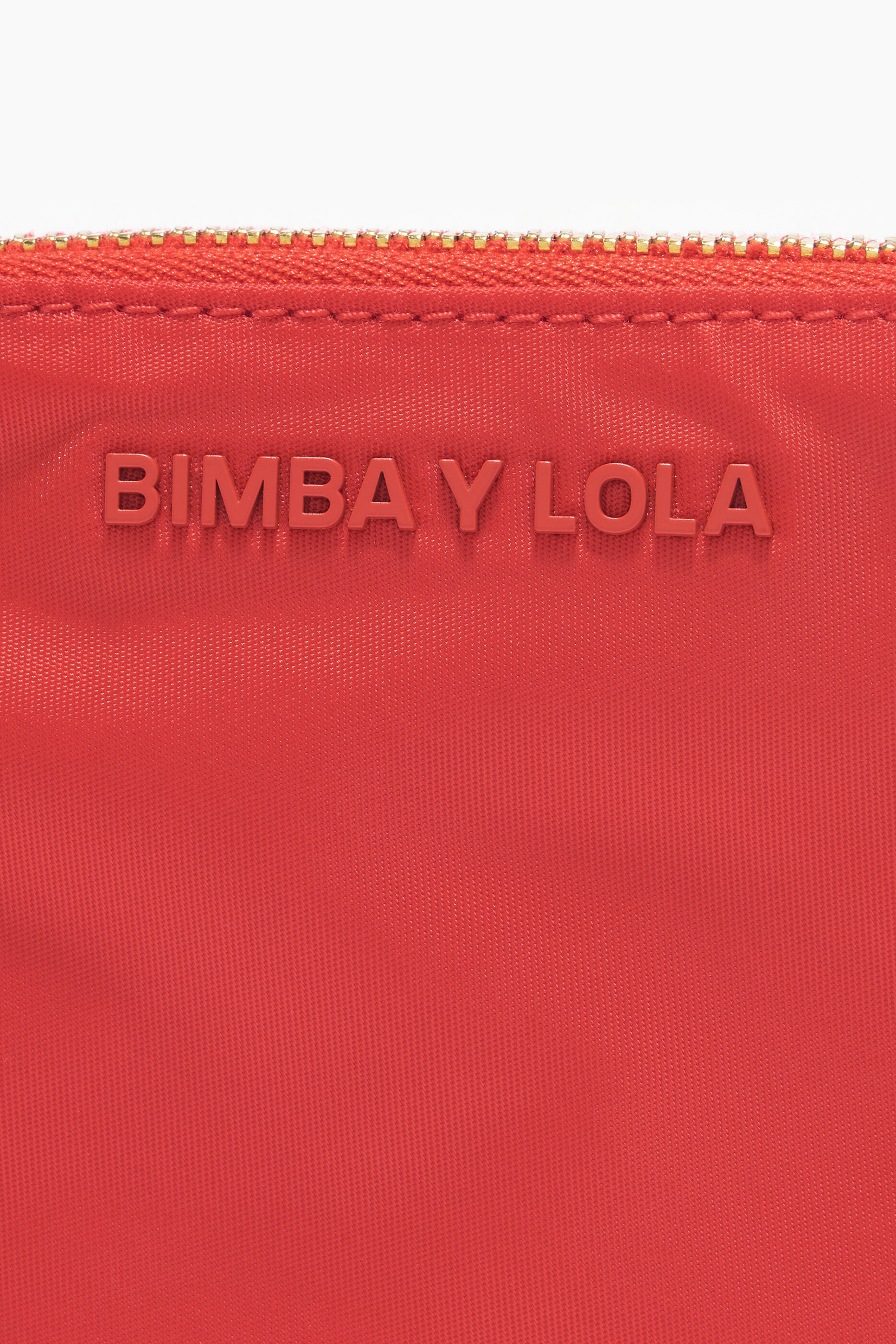 Porta-moedas curvo em náilon vermelho