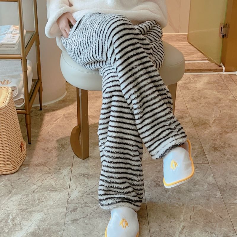 Dazzli - Fleece pyjamabroek met middelhoge taille