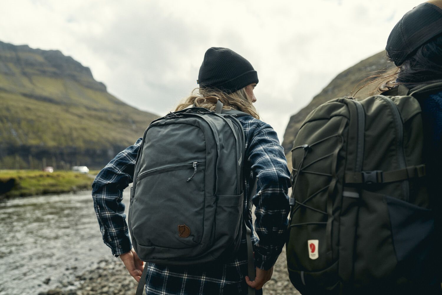 Fjallraven Raven 28 deep patina