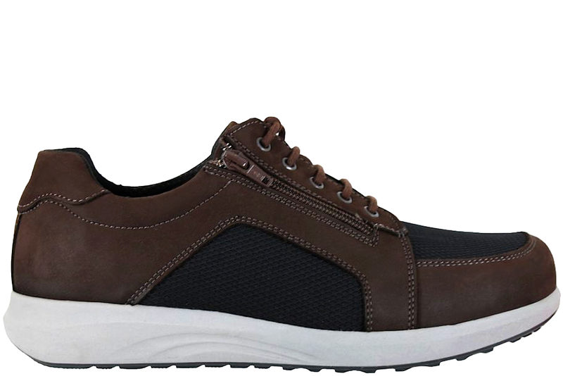 NEW FEET SNØRESKO I MØRKEBRUNT NUBUCK