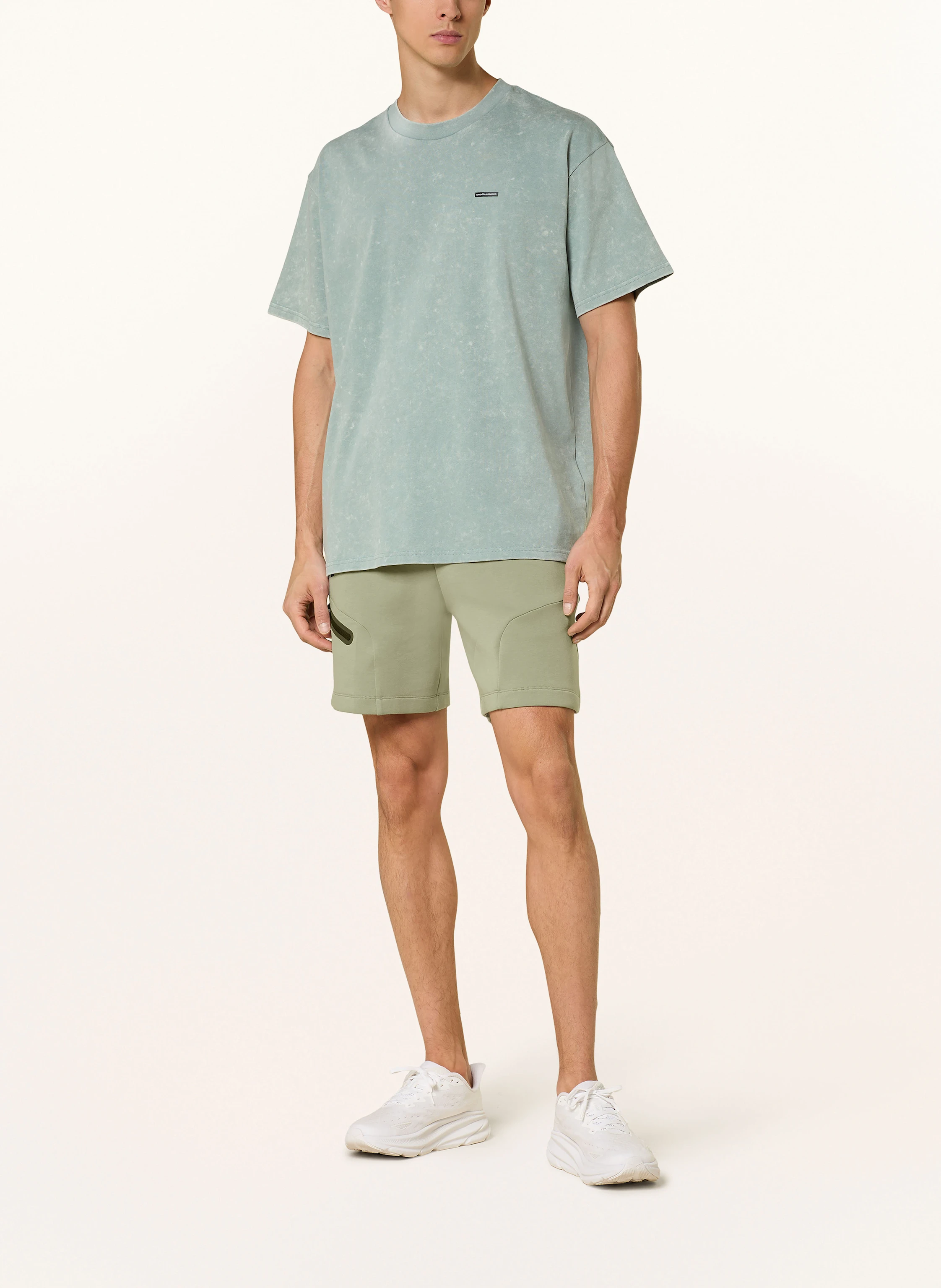 UNDER ARMOUR Sweatshorts UA UNSTOPABLE