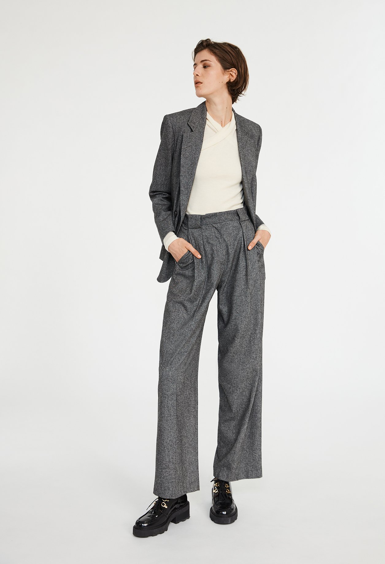 Pantalon tailleur large gris chine